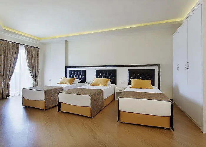 Senza The & Hotel