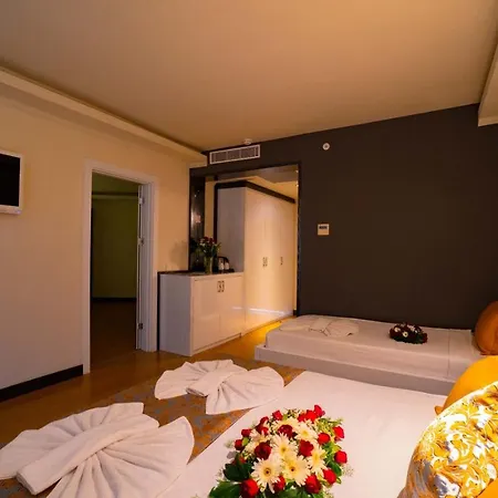 Senza The & Hotel 5*