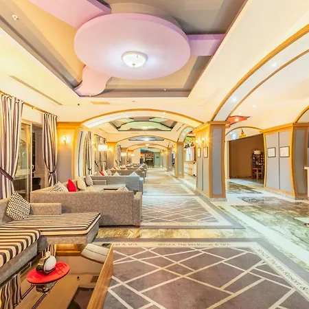 Hotel Senza The & 5*