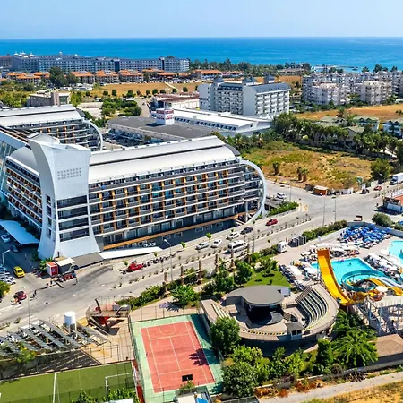 Senza The & Hotel