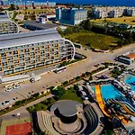 Hotel Senza The & 5*