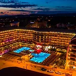 Senza The & Hotel